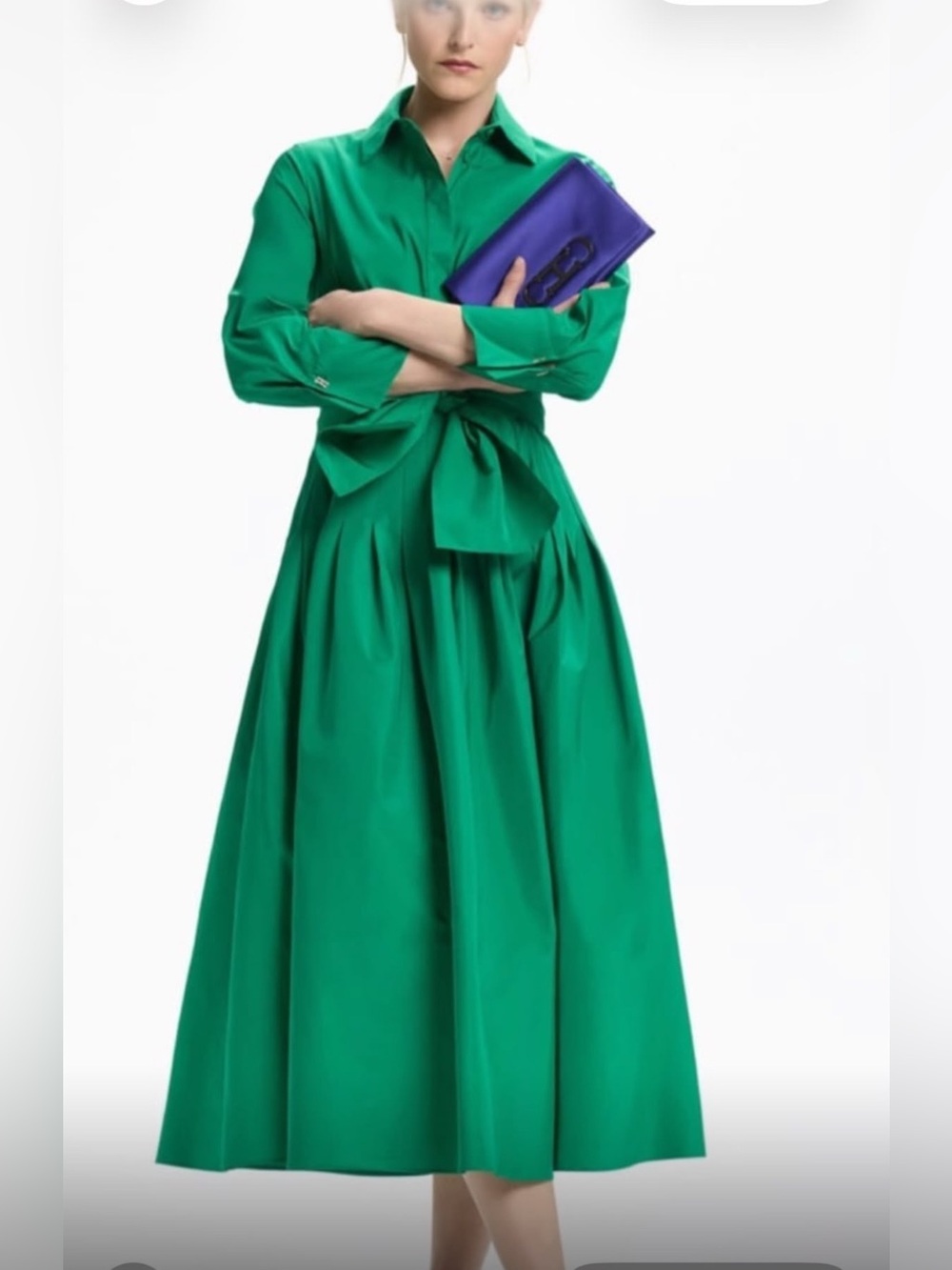 Carolina Herrera New Elegant Emerald Green Shirtwaist Dress with Waist Tie